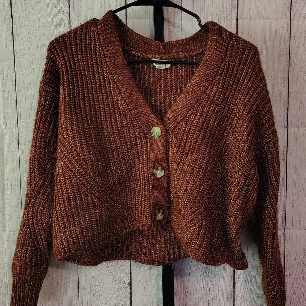 a.n.a Size XS Cropped Sweater Brown